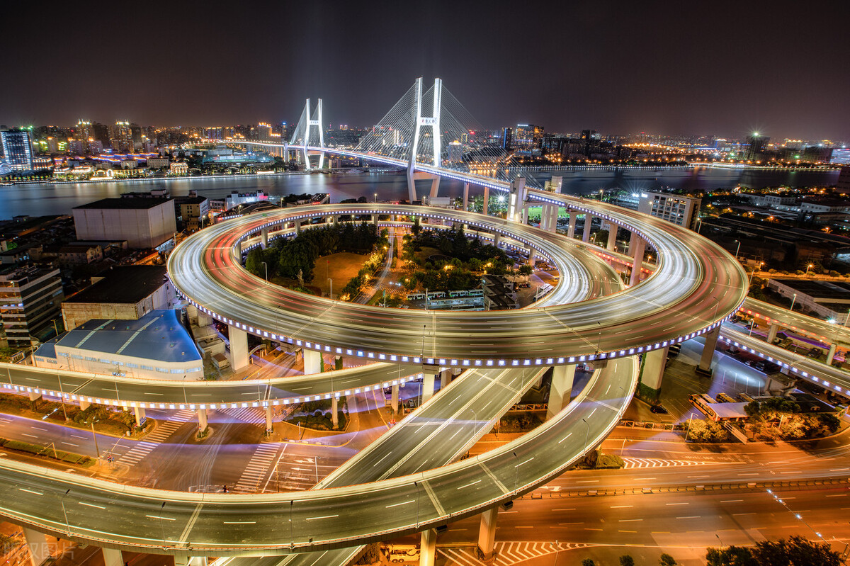 中国跨海跨江跨河桥梁世界第一,中国建的高难度桥梁