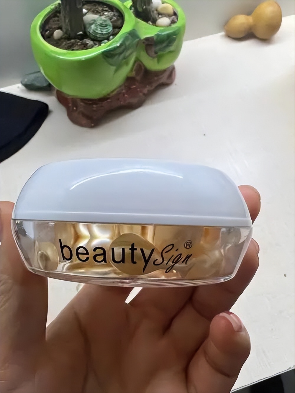 护肤时精华液冰晶修复霜先后顺序,护肤水乳精华液先后顺序