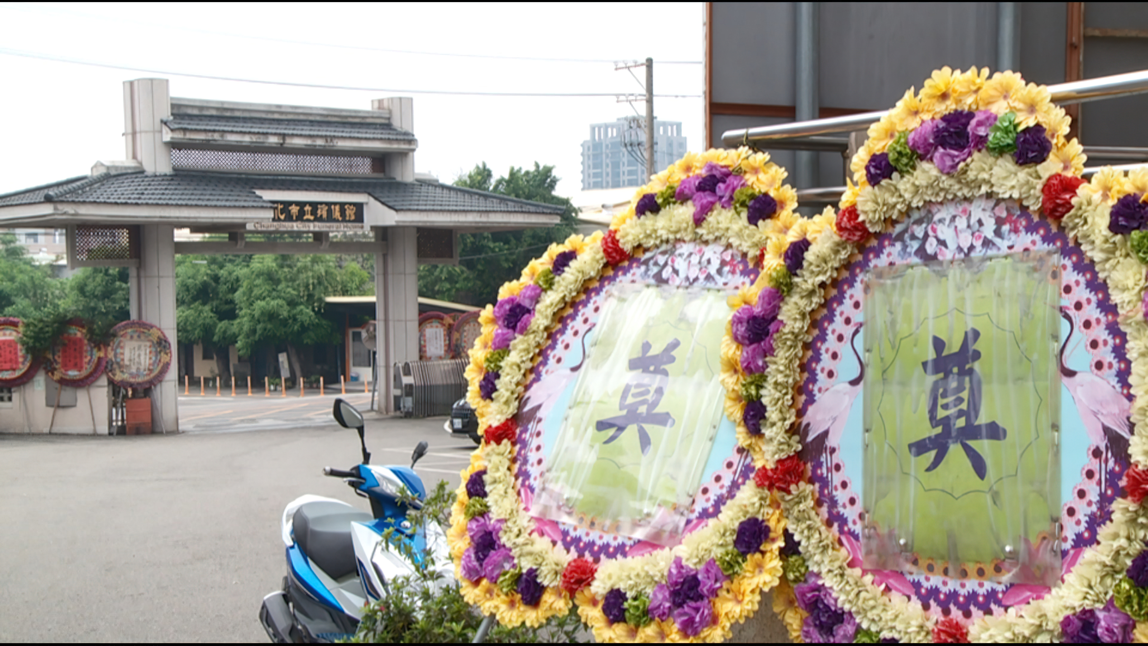 人体最坚硬的部分是牙齿,人体中最坚硬的部位不是头骨吗