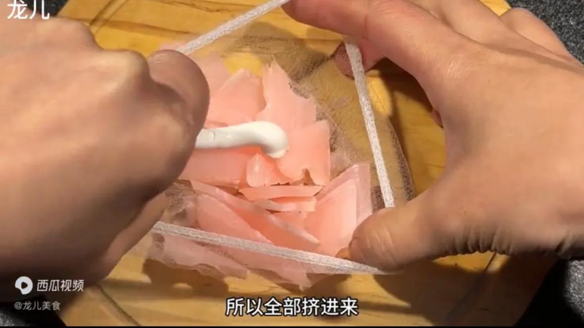 没用完的肥皂放卫生间,香皂可以消灭小飞虫吗