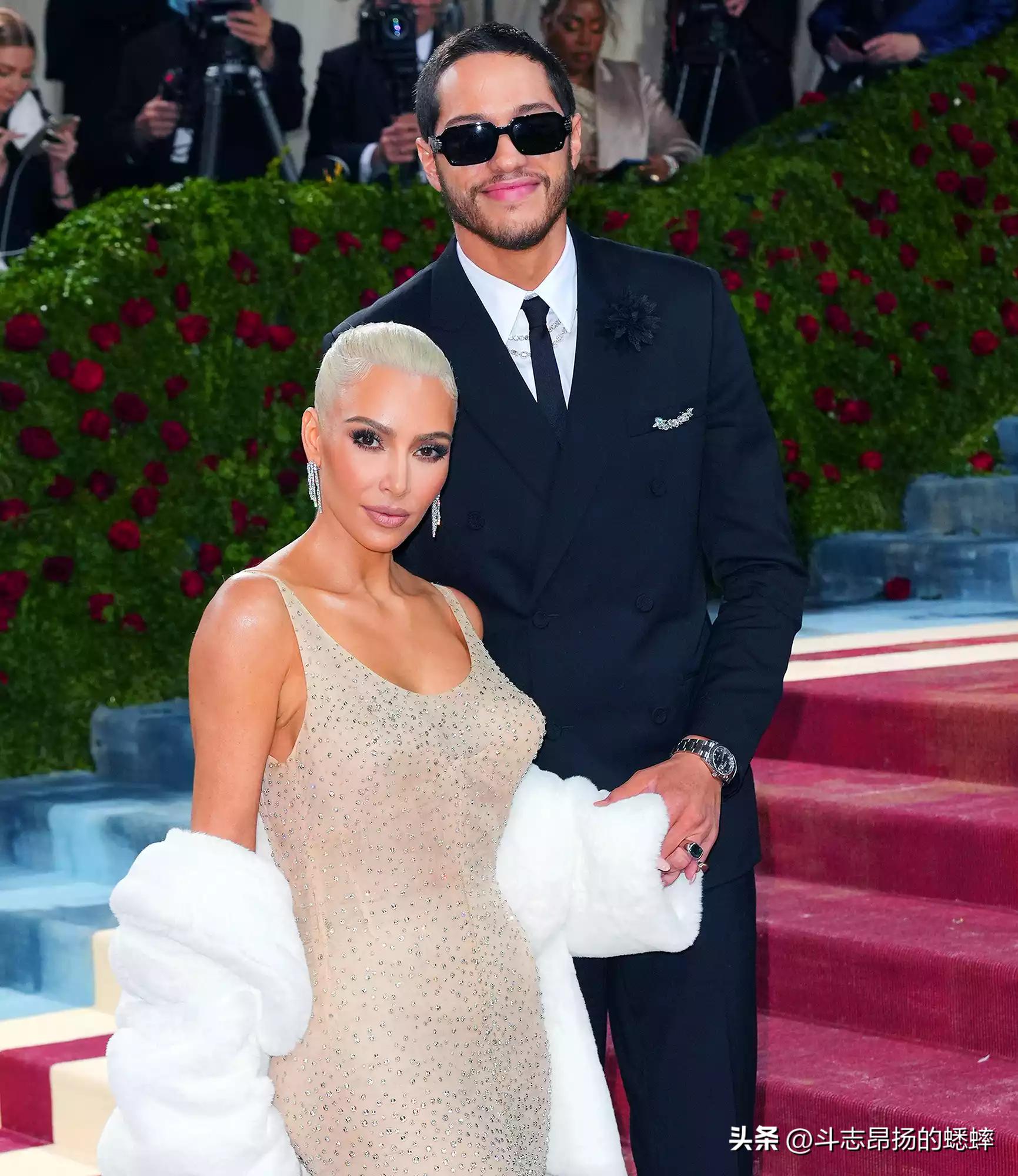 金卡戴珊kim的视频,金卡戴珊kim