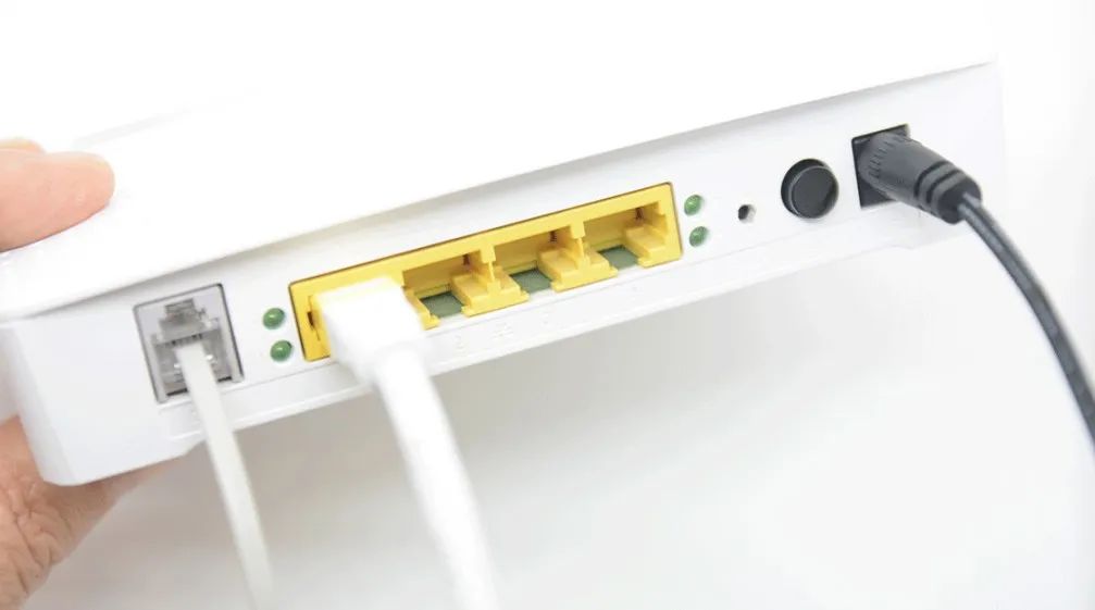 路由器一直不关一个月会耗电多少,路由器24小时不关电源会不会爆炸