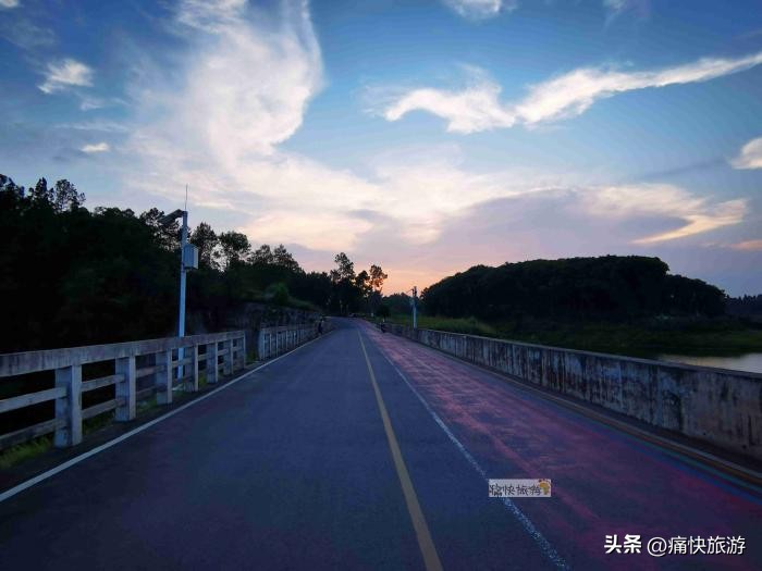 自贡青龙湖风光,自贡看日落的好地方