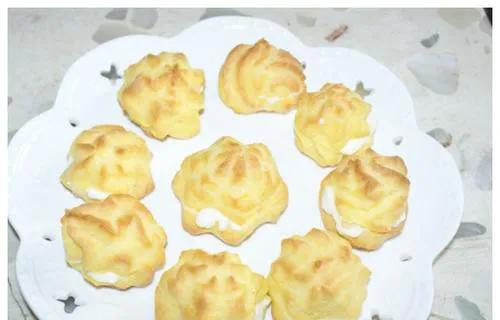 做泡芙简单又好吃不用黄油,30分钟就能做好的泡芙超级好吃