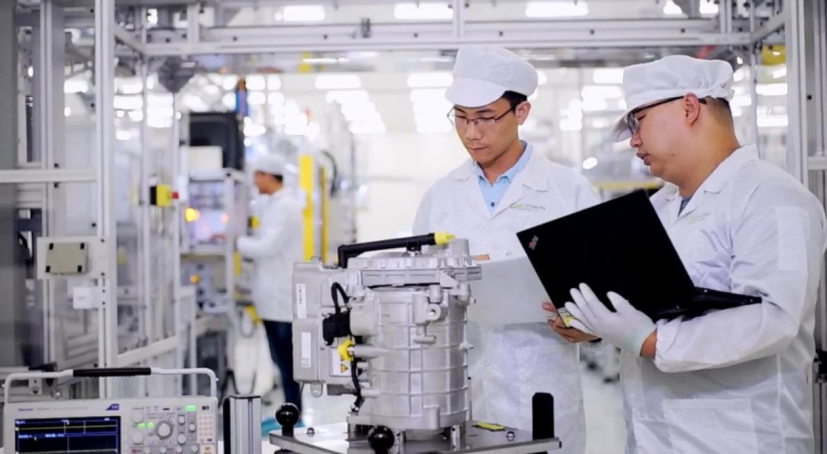 月薪过万容易学的工作,月薪1万有出路吗