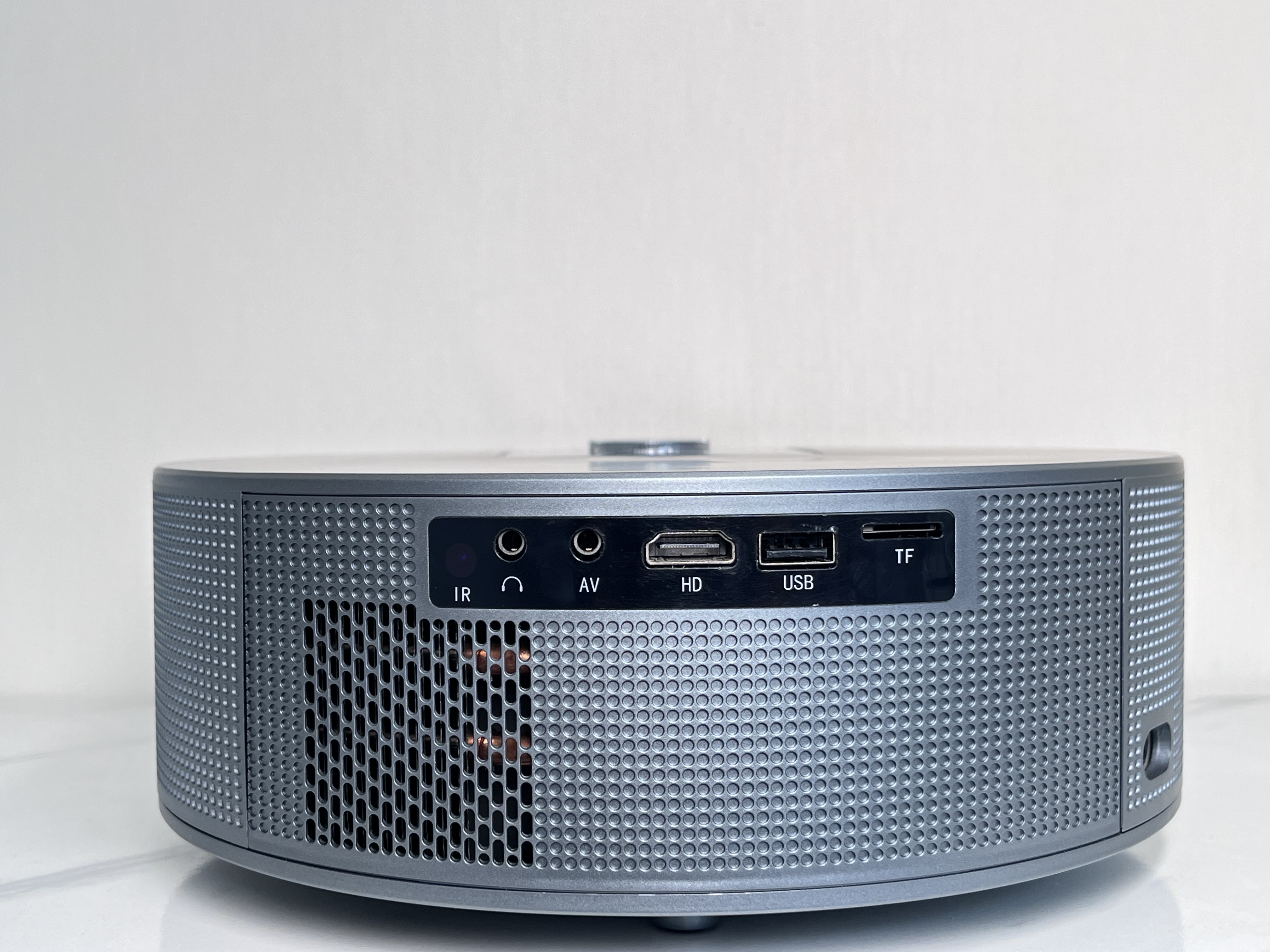 联想来酷leccop1投影仪测评,联想来酷p1智能投影仪测评效果