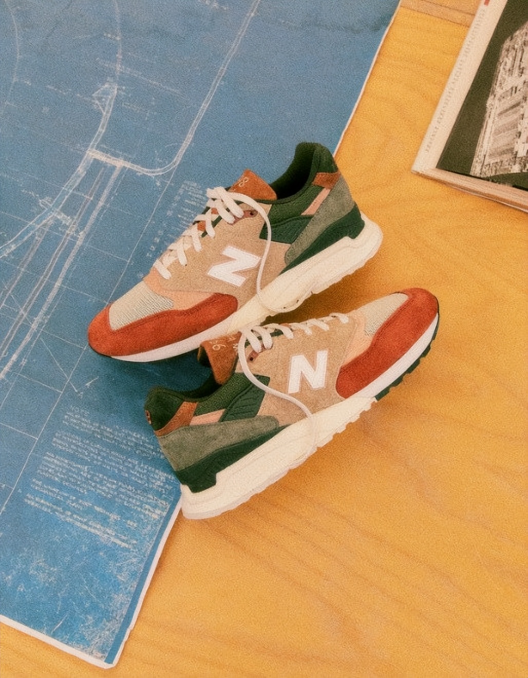 newbalance联名款跑鞋,newbalance推出574yurt联名系列