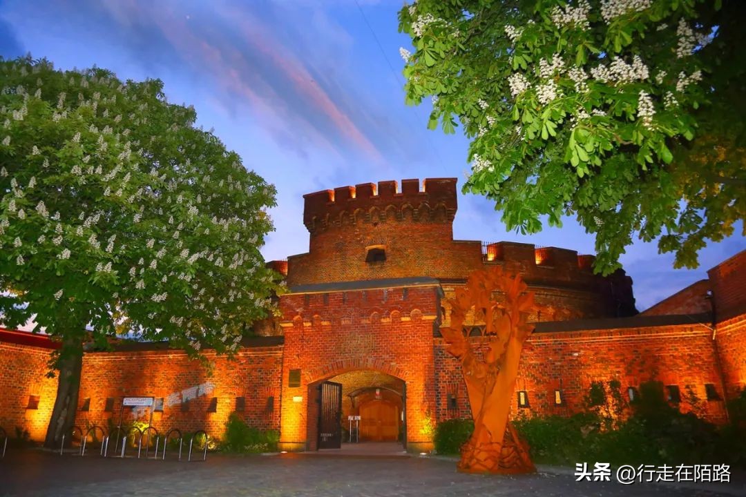 不被欧洲承认的欧洲城市：与俄罗斯有关的景点，全都无人问津