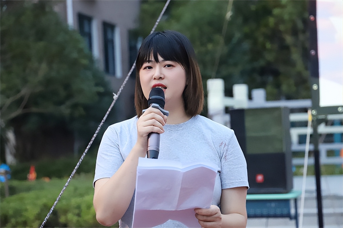 青衿负笈路少年志行意——合肥南小恒盛校区2023届学生毕业典礼