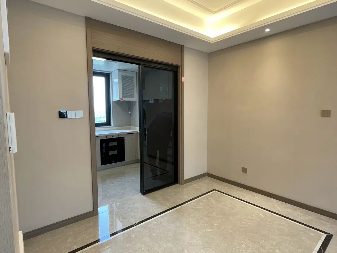 提前半年交房靠谱吗,提前半年交房装修的房子是现房吗