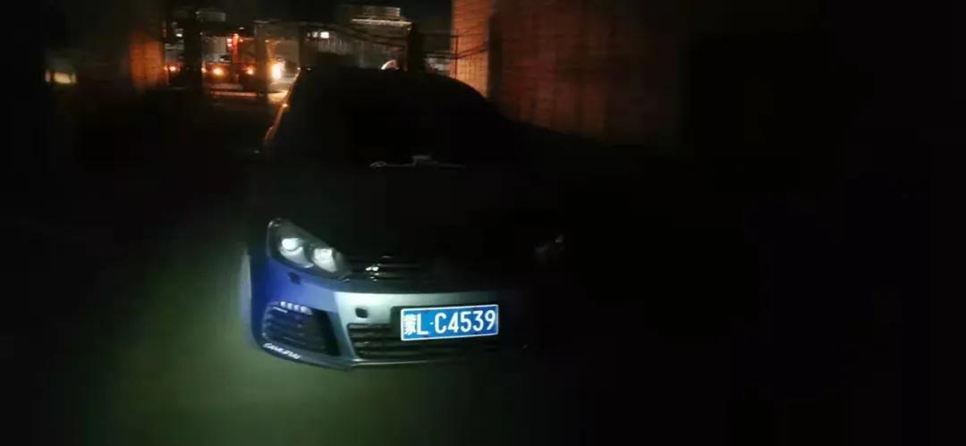 违停曝光平台,违停曝光的车辆