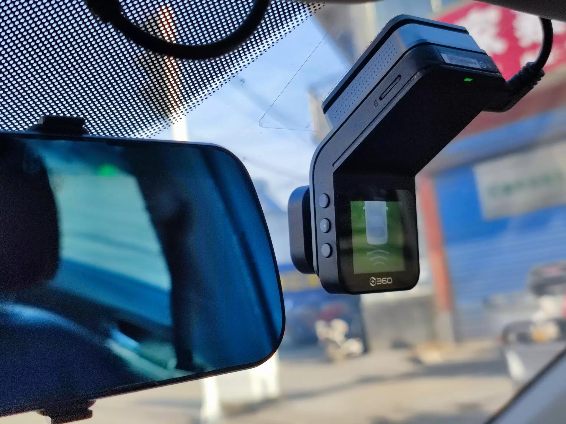 g900行车记录仪测评视频,四镜头360行车记录仪