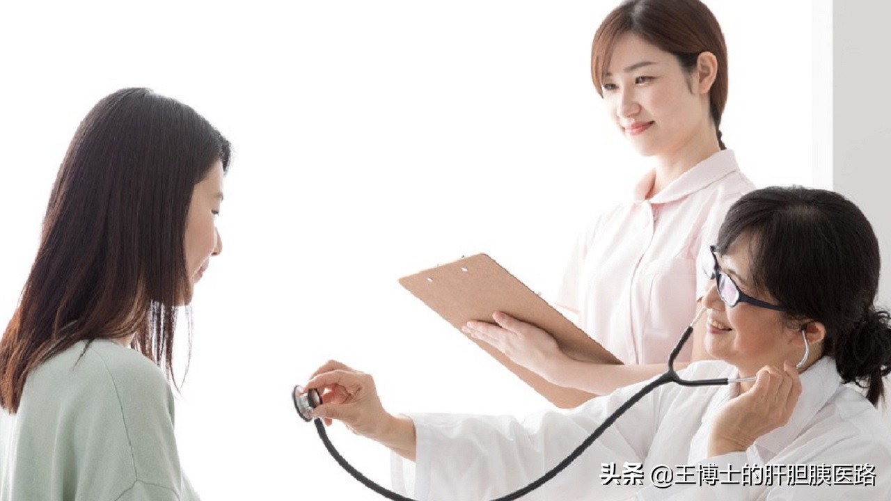 门诊大夫和手术大夫是同一个人嘛,门诊医生和住院医生哪个医术高