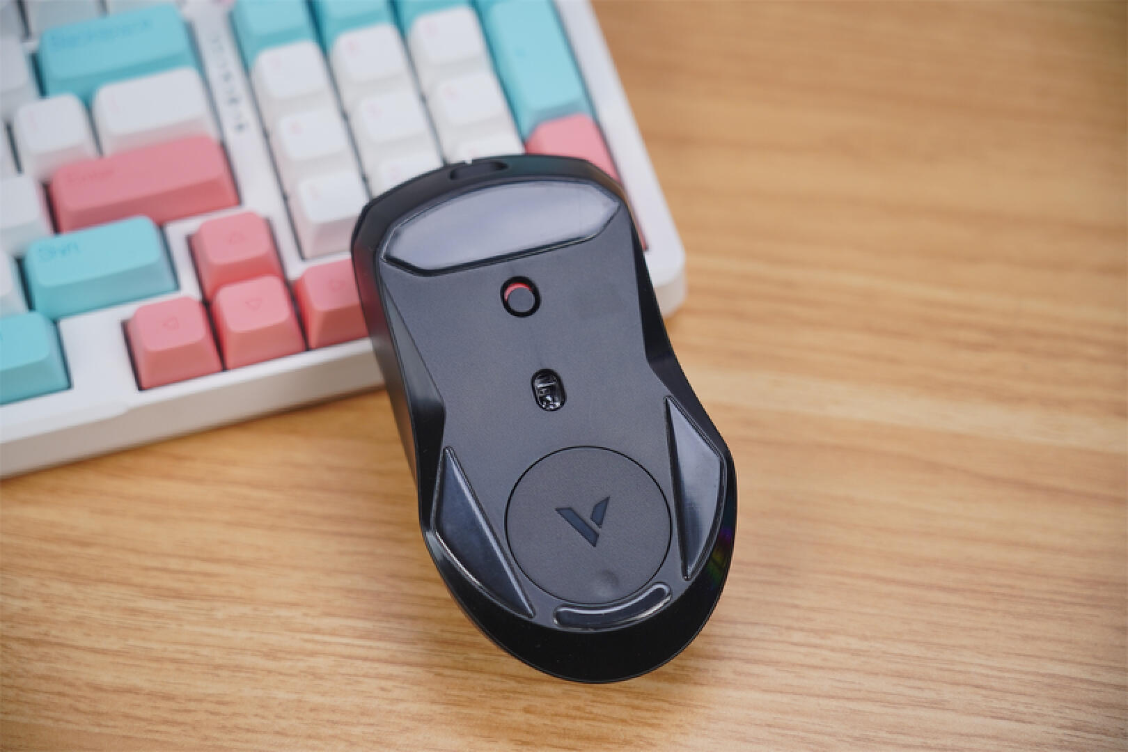 雷柏vt9鼠标,性价比高的轻量化鼠标