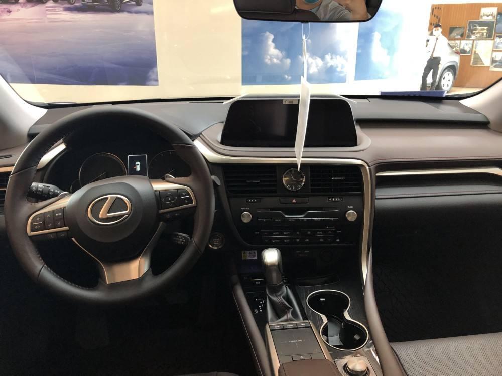 中国人最喜欢哪个价位的车子,中国人买什么颜色的车多