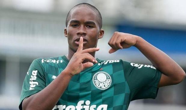 梅开二度，生吃后卫！16岁新大罗爆发，皇马重金求购，可接班C罗