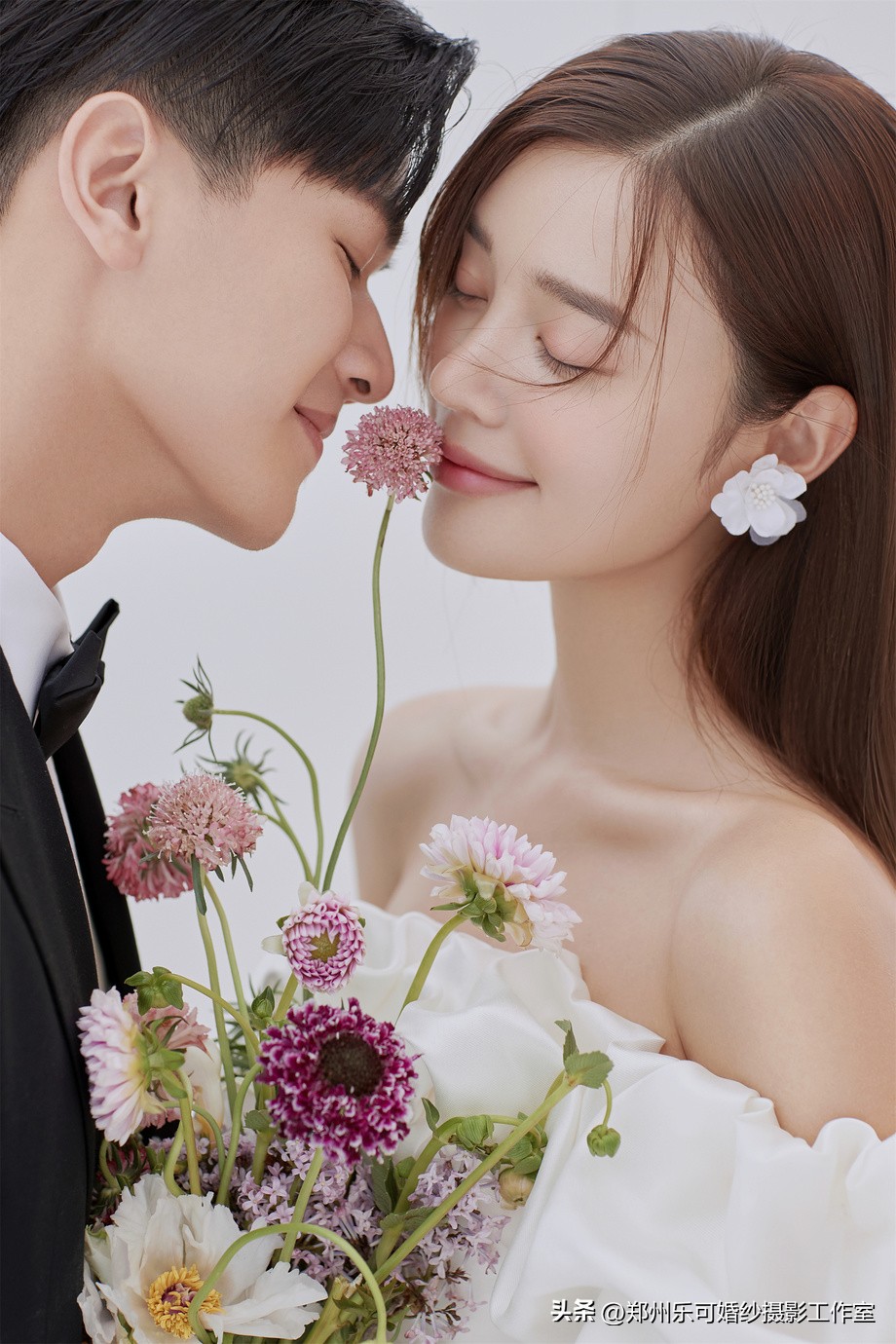 婚纱照拍完会修图吗,婚纱照底片有必要要raw格式吗