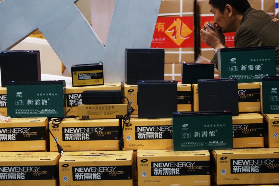 电动车48v12a旧的电池能卖多少钱,48v60ah磷酸铁锂电池市场价