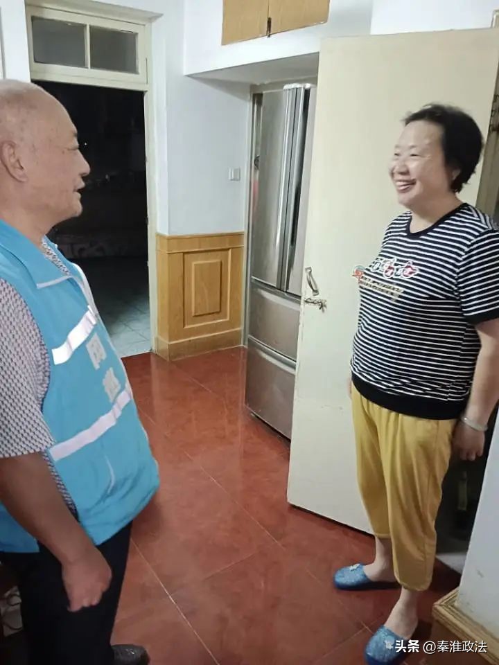 一份来自秦淮区朝天宫街道秣陵路社区的网格员工作简历