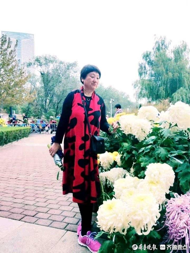 张春霞书法作品欣赏,张春霞书法视频