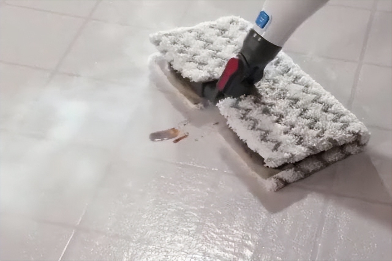 厨房地面大理石油污怎么清理,还在为清理厨房发愁吗