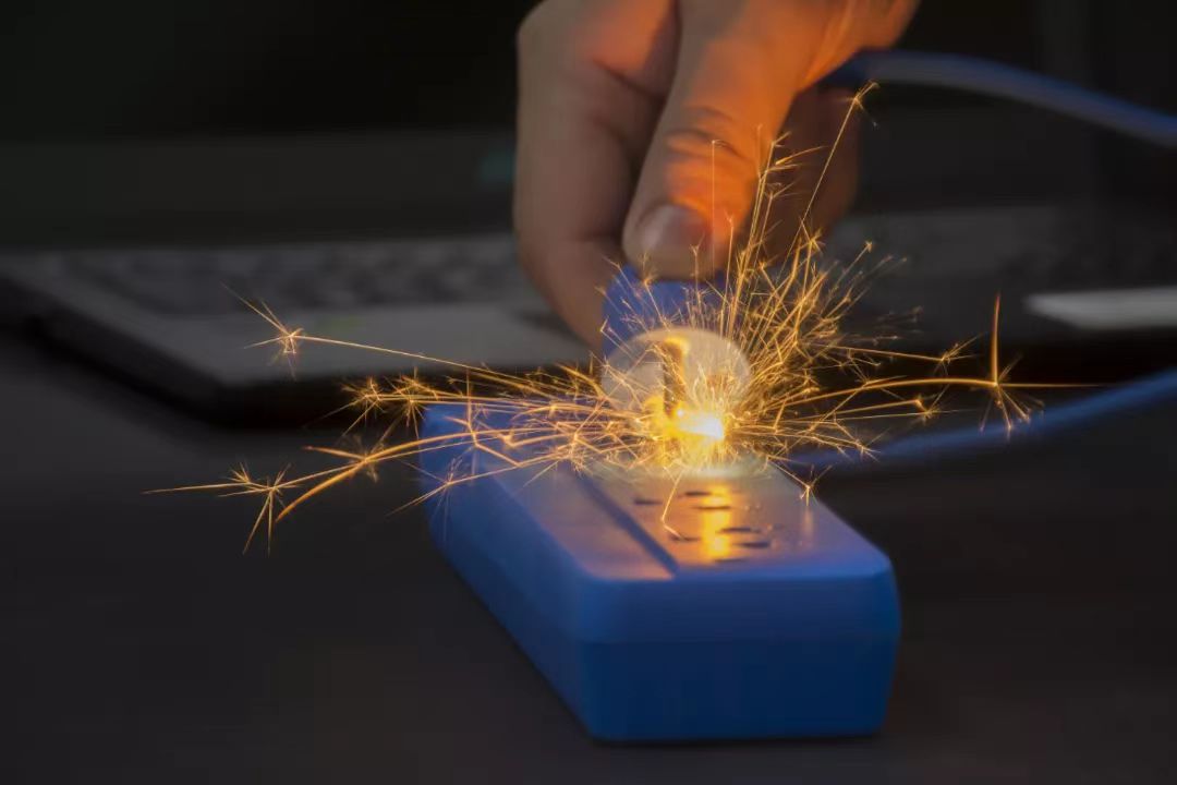 故障电弧探测器需要接485线吗,故障电弧探测器用在什么空间