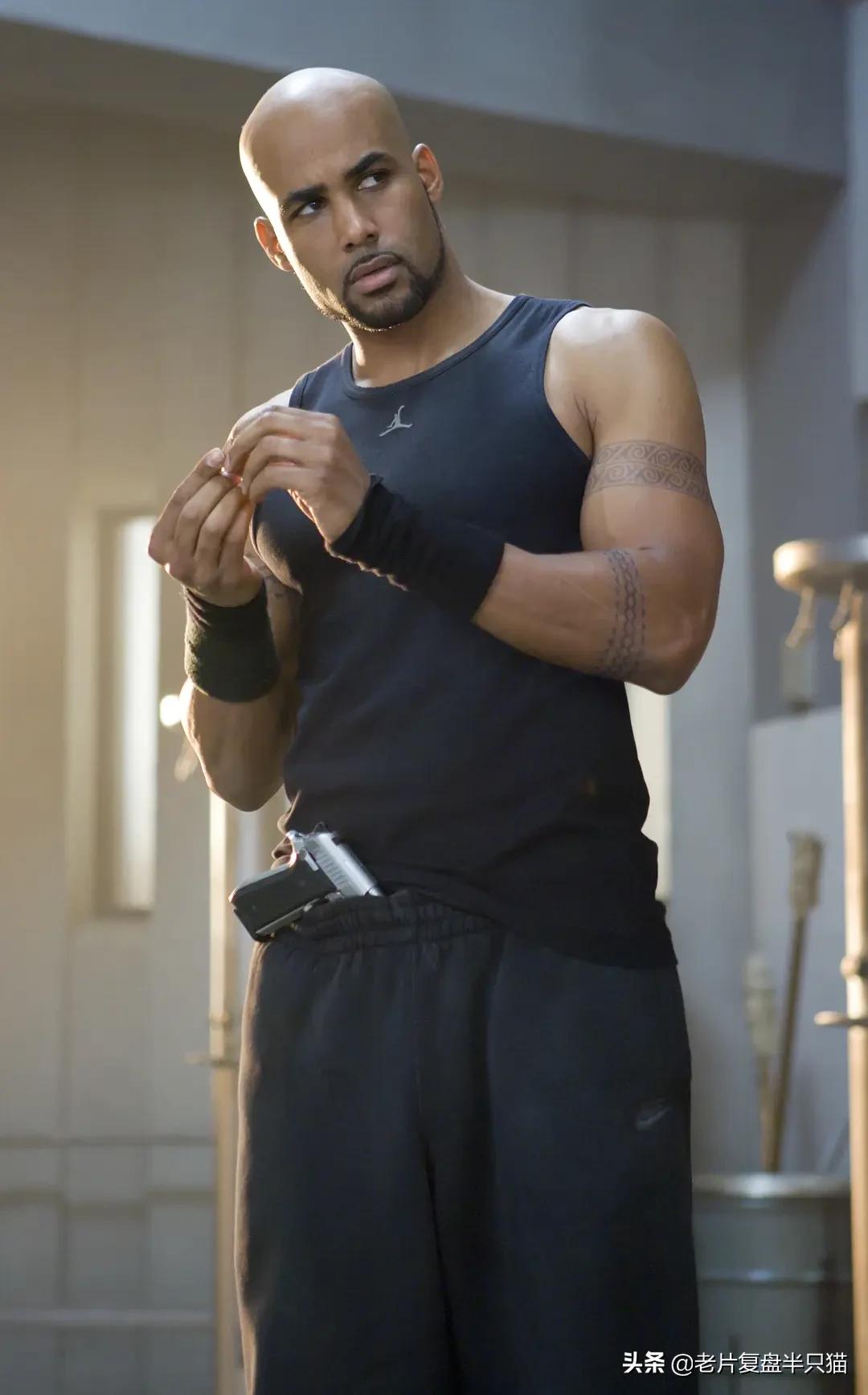 一口气看完生化危机故事,生化危机每一部的爱丽丝