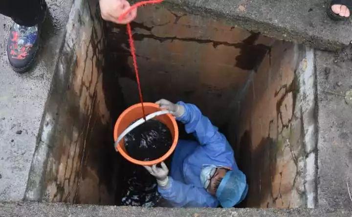 女子跳广场舞8年后找到白骨,48岁妇女跳完广场舞失踪完整视频