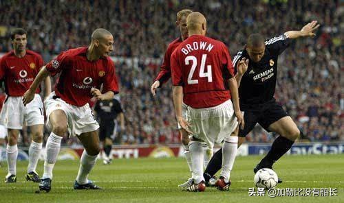 穆里尼奥与纽卡斯尔联签约,穆里尼奥接手蓝军第一战