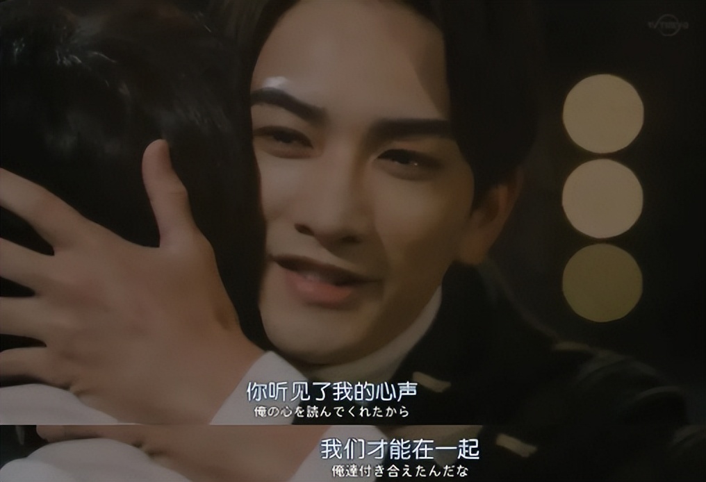 男人想你想得快疯的时候四个表现,男人想你微信上会给你发这五句话