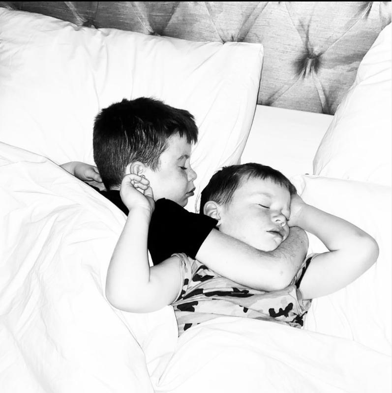 ins泄密,聊聊活色生香球星太太团恩怨情仇…