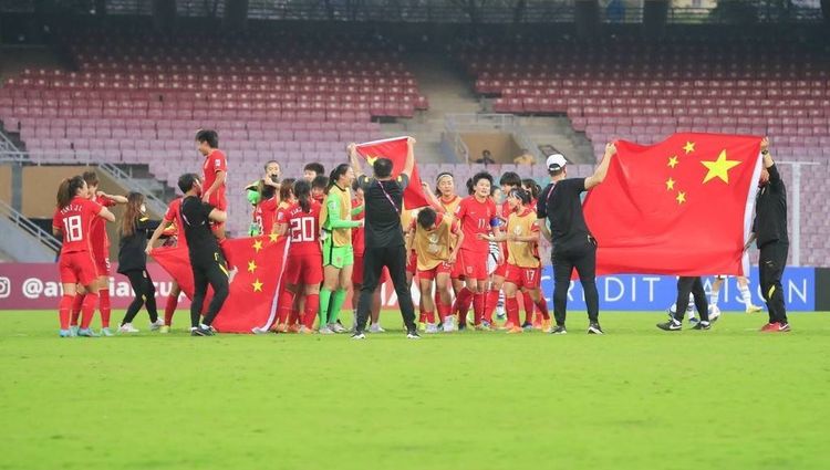 王绍祥王洪祥,中国国家女子足球队铿锵玫瑰