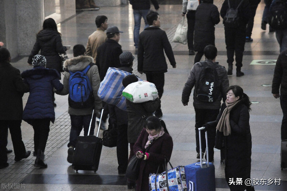 农民该不该进城买房看完明白很多,农民到底该不该进城买房问题