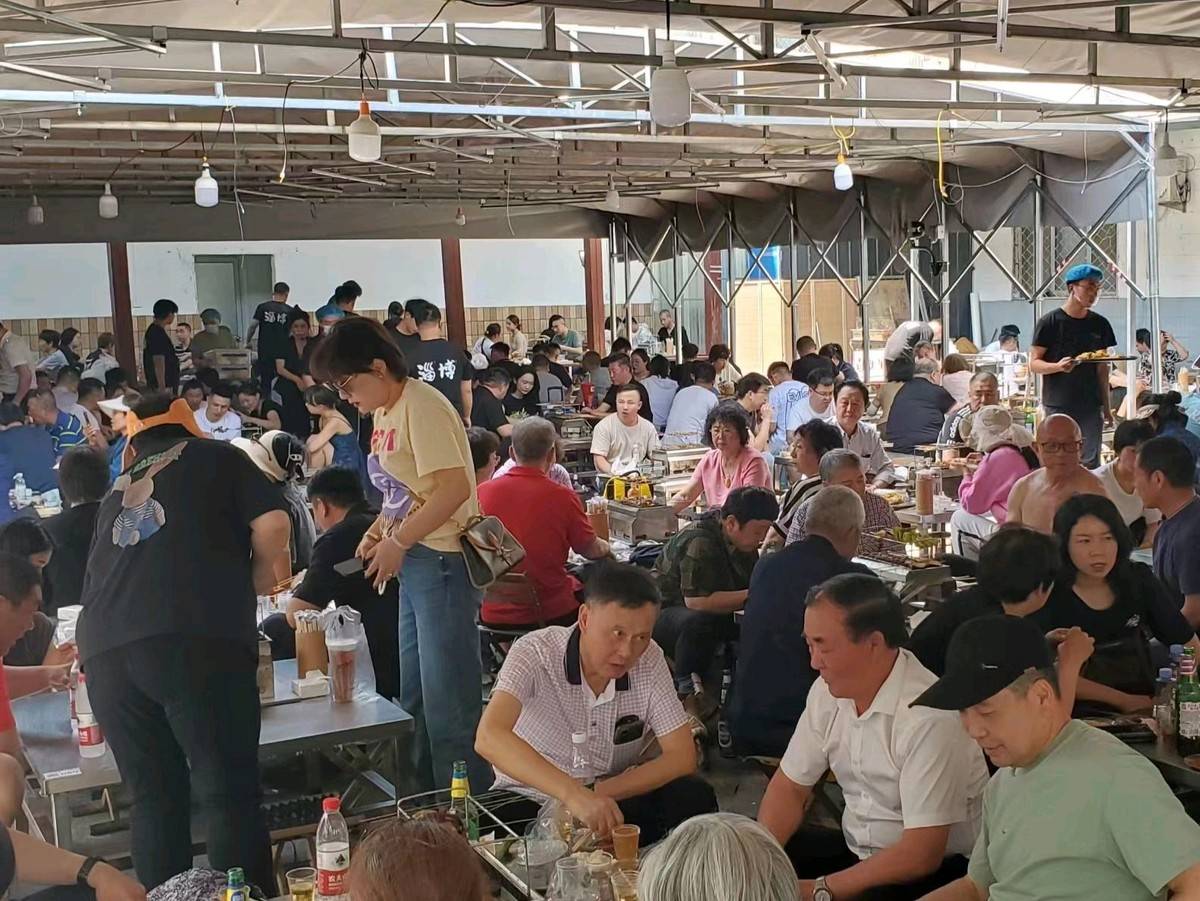 进淄赶烤一路飘香,进淄赶烤风雨无阻