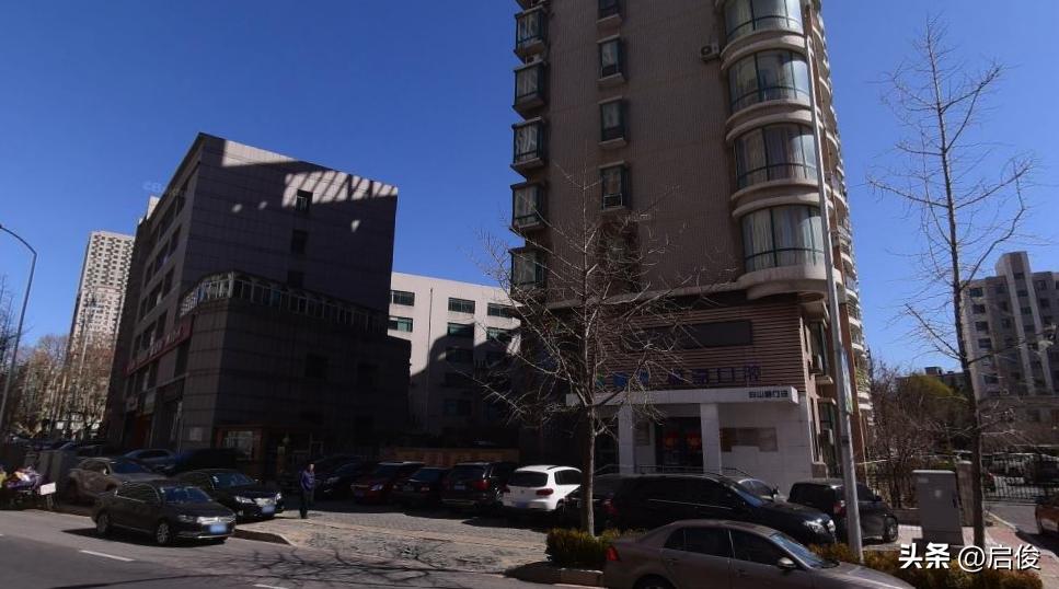 大连日本学校解放前,大连建立最早小学