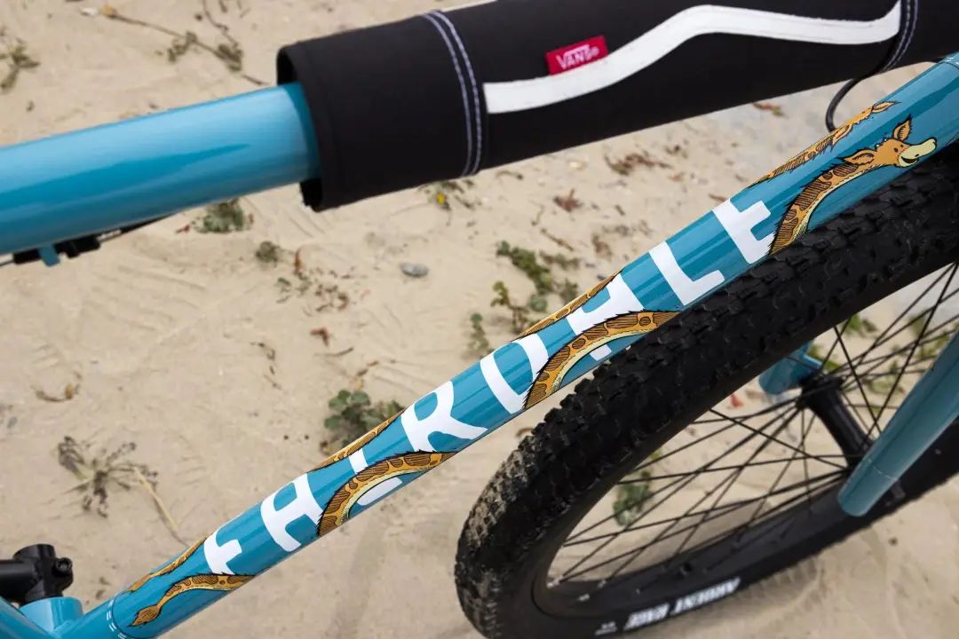 vans联名款2023,vans2023联名