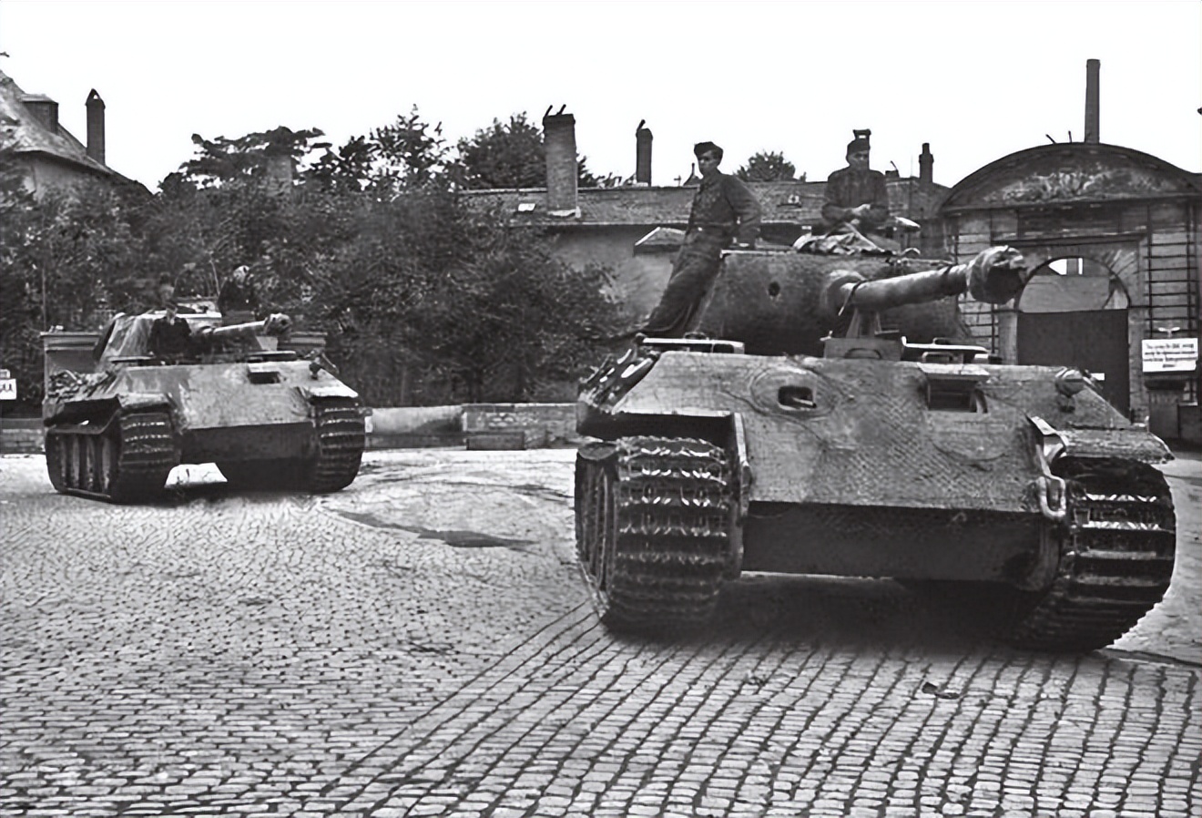 坦克世界纪录片二战,揭秘德国二战坦克黑豹