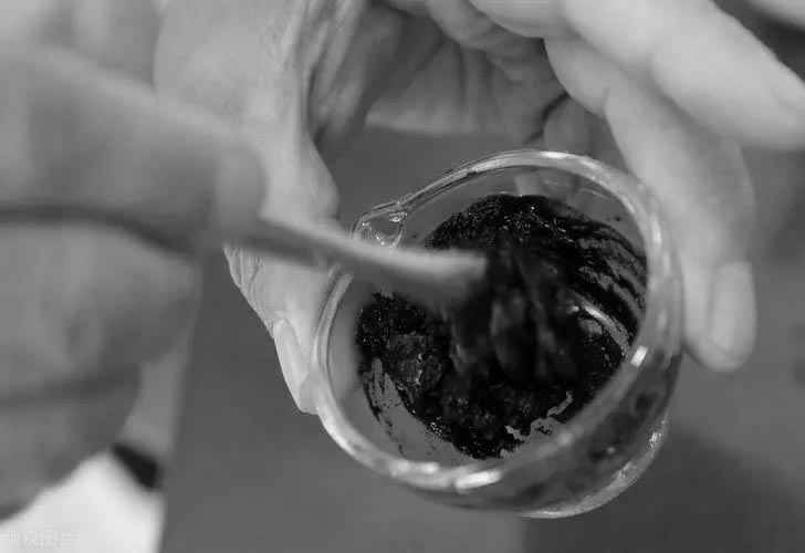 民间毒蛇咬伤特效药,江苏民间医生以毒蛇试毒炼成秘药