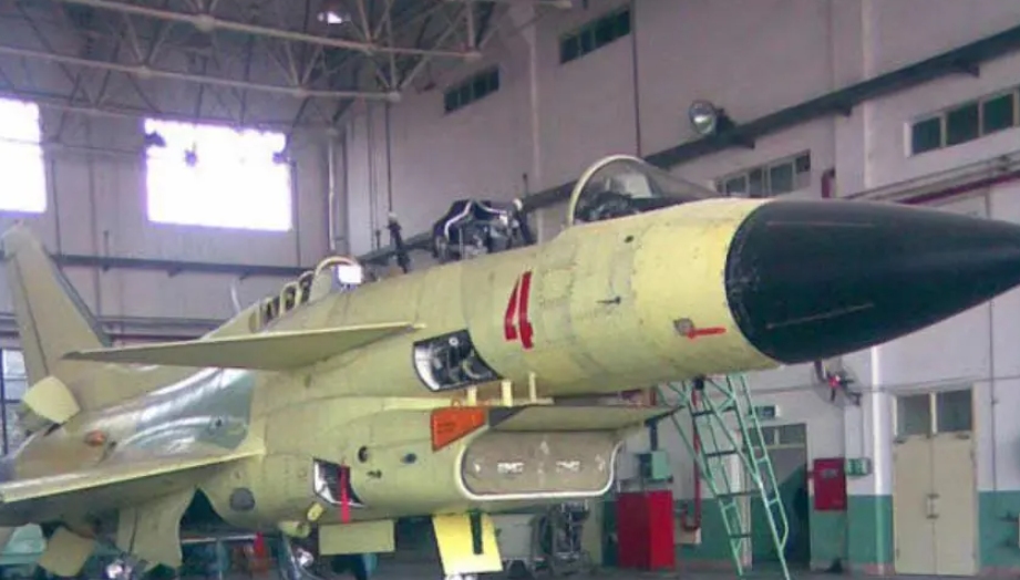 歼10单发有什么优势,歼10最新型是什么水平