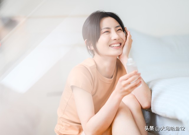 心的干净，不是耳朵里的道听途说，更不是眼睛看到的惊鸿一撇