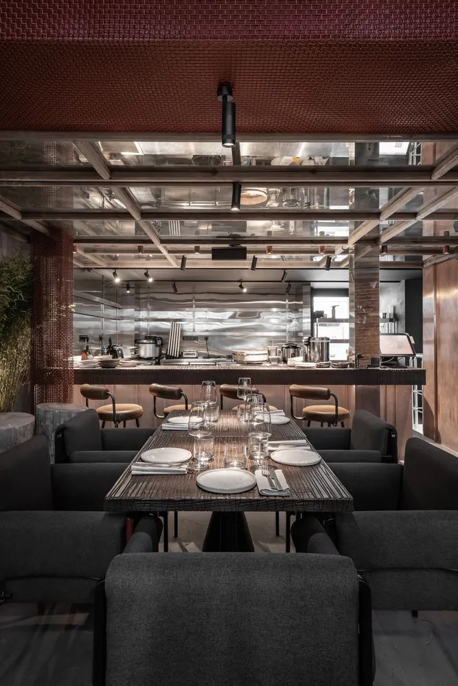 西城创意餐馆设计风格,新型餐馆造型设计