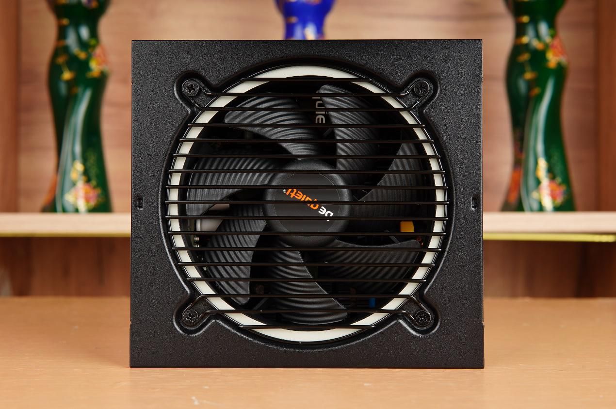 令人惊艳的散热效能，德商德静界ShadowBase800FX机箱