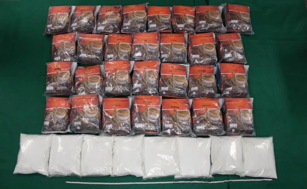 “*洛因海**咖啡”流入香港，背后牵扯出国际贩毒组织！