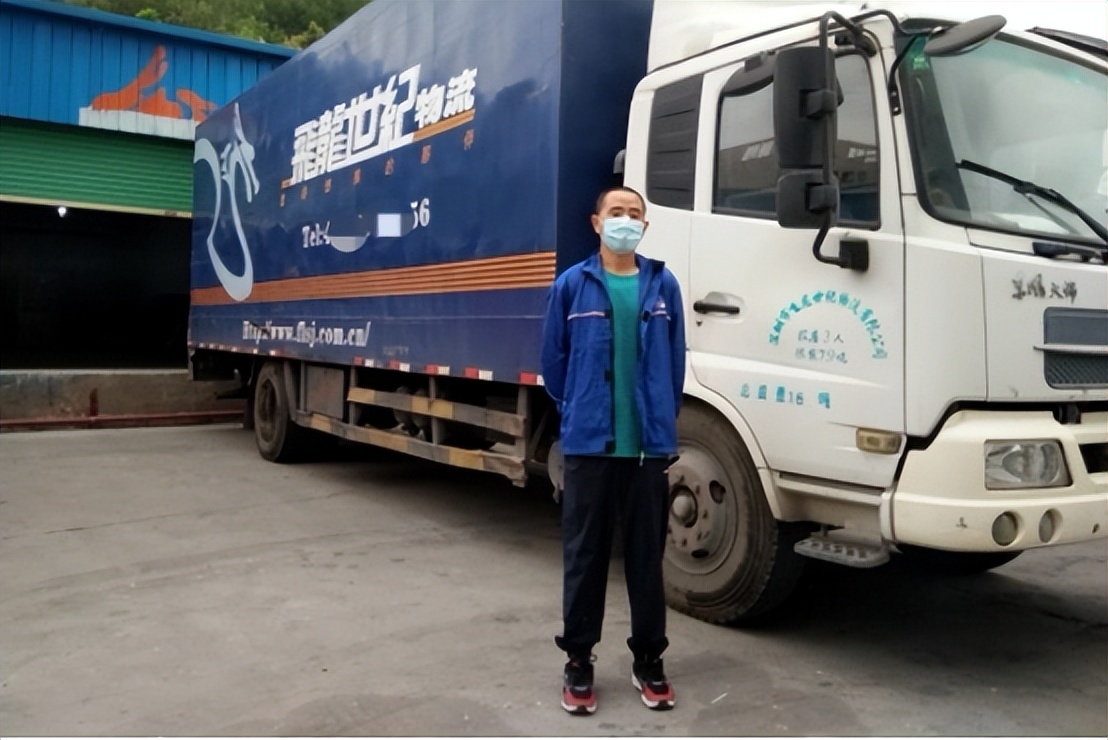 从年入38万的精英到拼命的加班人,中港司机怎么变化这么大?