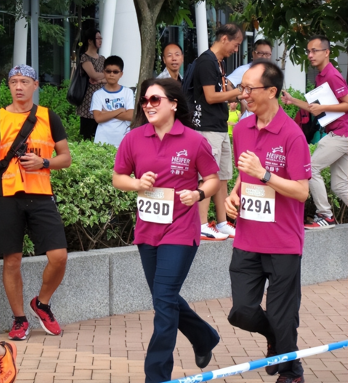 跳水女王伏明霞发福明显,跳水皇后伏明霞吉尼斯世界纪录