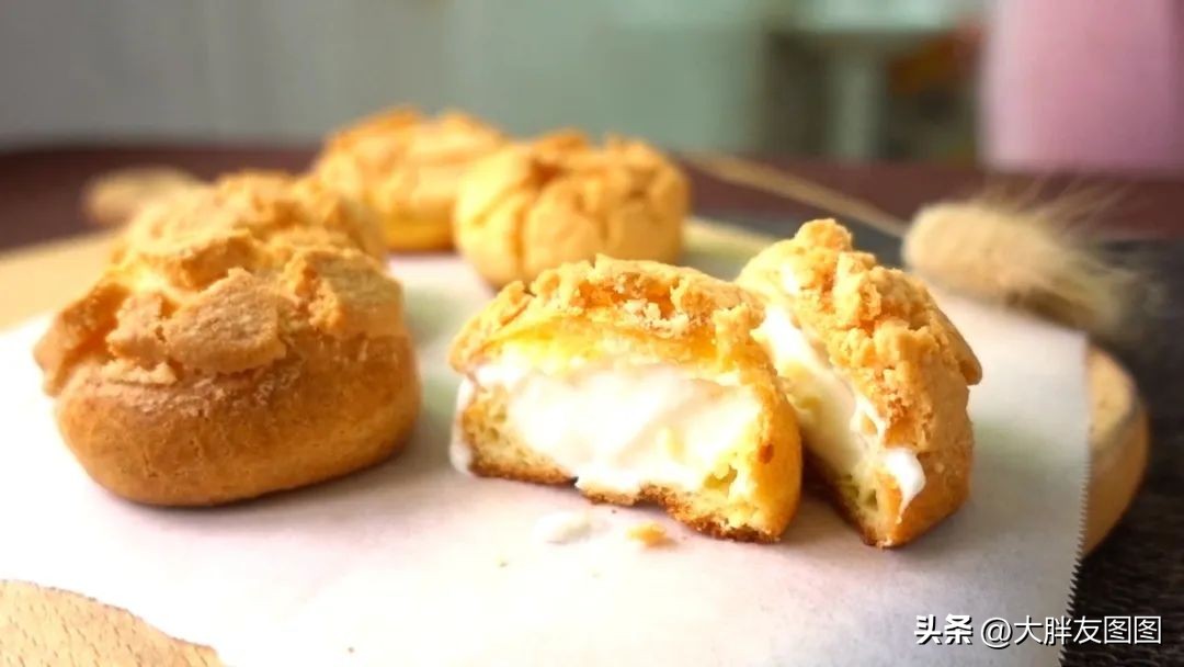 酥皮奶油泡芙的做法烤箱,做泡芙酥皮的手法练习视频