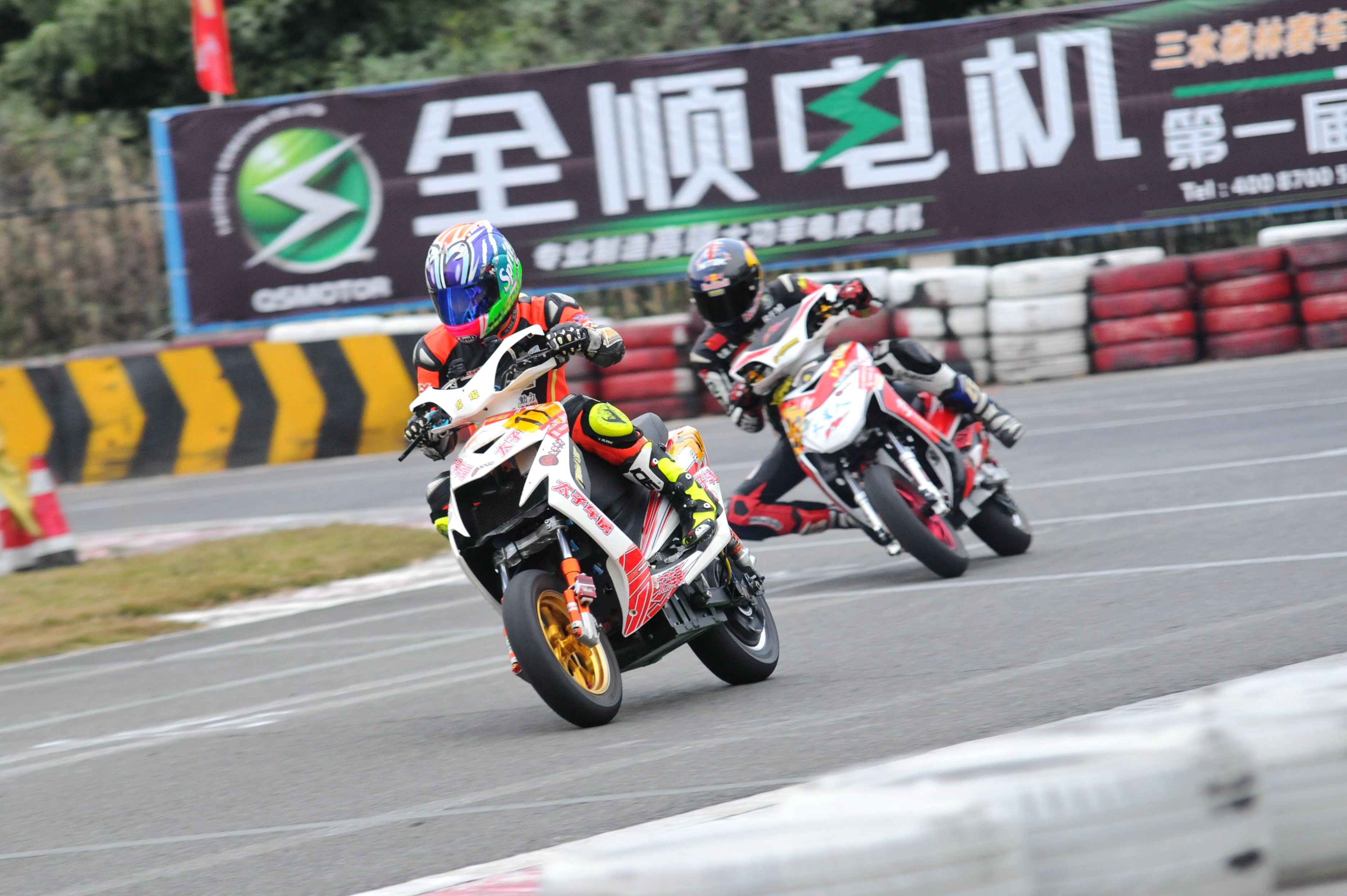 薛文俊昆明赛车场,薛文俊全顺