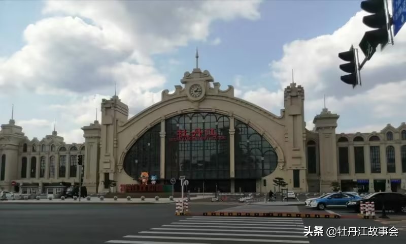 地摊上淘古董被骗,地摊古玩捡漏