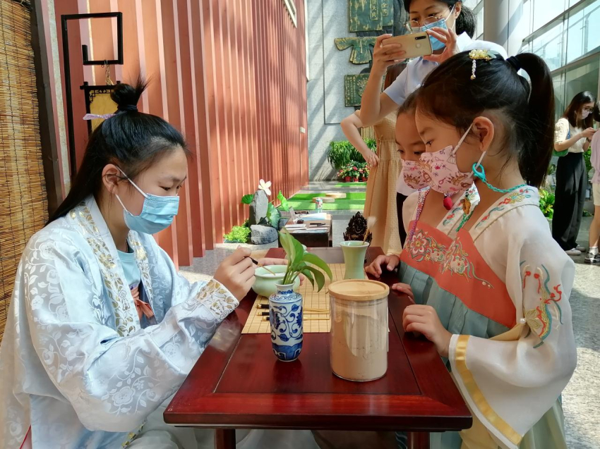 常州何以出现一股“常博热”？