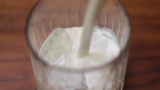 咖啡店常用的拿铁牛奶 (咖啡店用什么牛奶比较好)